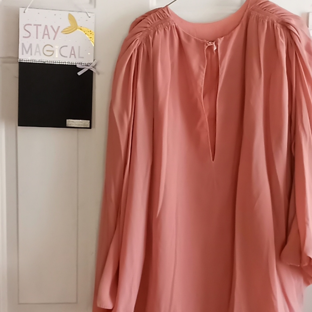 Dress - Picture 3 of 4